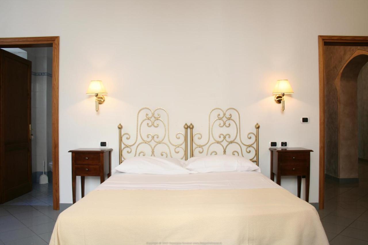 B&B La Notte Blu ฟลอเรนซ์ ภายนอก รูปภาพ